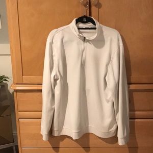 White izod golf quarter zip large